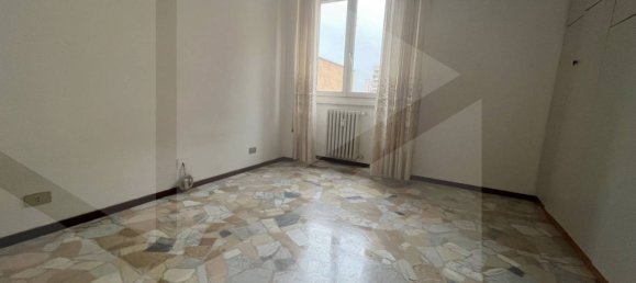 1-salle Propriété commerciale à San Donato Milanese, Italy No. 17706 28