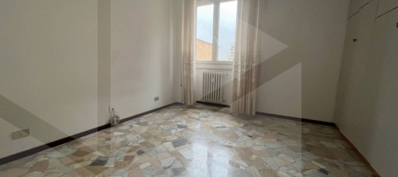 1-salle Propriété commerciale à San Donato Milanese, Italy No. 17706 29