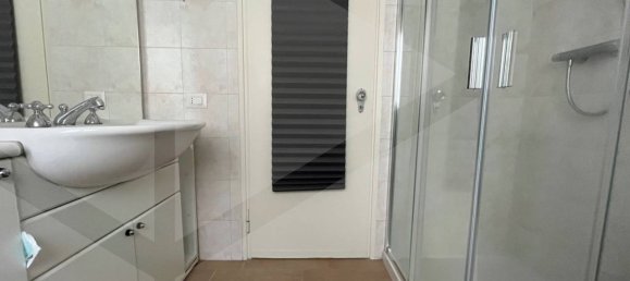 1-salle Propriété commerciale à San Donato Milanese, Italy No. 17706 26