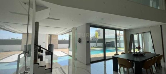 Вилла с 4 спальнями в Трахони, Кипр № 11880 10