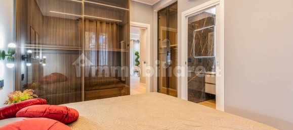 2 Schlafzimmer Wohnung in Milan, Italy, Nr. 331009 13