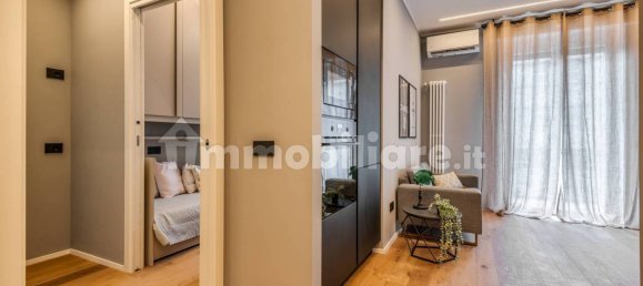 2 Schlafzimmer Wohnung in Milan, Italy, Nr. 331009 7