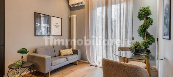 2 Schlafzimmer Wohnung in Milan, Italy, Nr. 331009 2