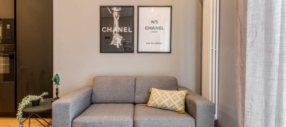 2 Schlafzimmer Wohnung in Milan, Italy, Nr. 331009 6