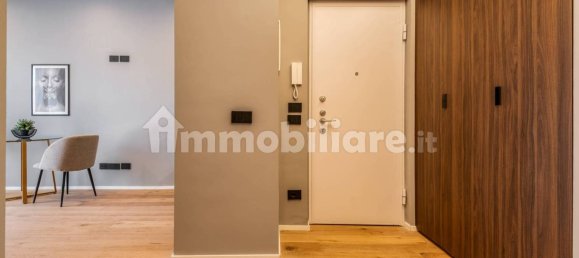 2 Schlafzimmer Wohnung in Milan, Italy, Nr. 331009 23