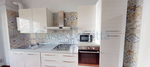 Квартира с 1 спальней в Милан, Италия № 348871 3