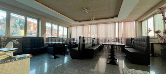 5 rooms Commercial property in Cermenate, Italy No. 173227 6
