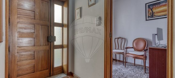 Дом с 4 спальнями в Матозиньюш, Португалия № 25545 10