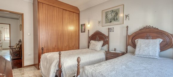 Дом с 4 спальнями в Матозиньюш, Португалия № 25545 13