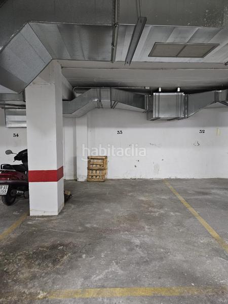 1046m² Parking in Granada, Spain No. 182105