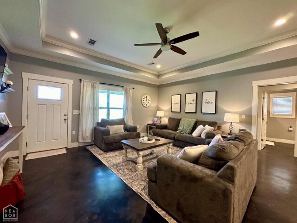 3 Schlafzimmer Haus in Manila, USA, Nr. 422297