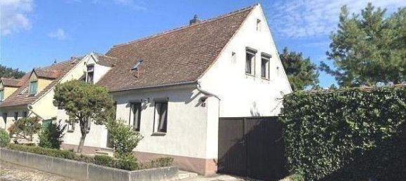 Casa de 4 habitaciónes en Saalekreis, Germany No. 295374 4