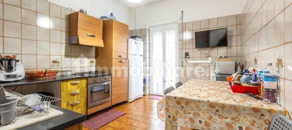 3 bedrooms Apartment in Rome, Italy No. 317544 3