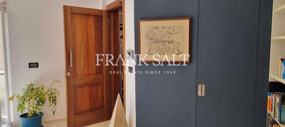 1 bedroom Penthouse in Sliema, Malta No. 11712 3