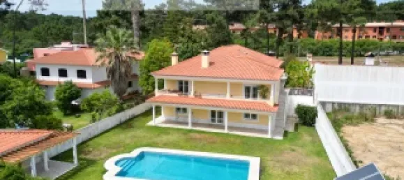 5 غرف نوم منزل في Corroios, Portugal رقم 86226 4