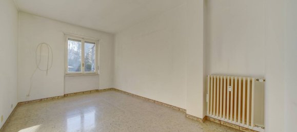3 rooms Apartment in Trofarello, Italy No. 53261 9