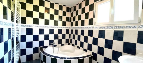 Casa de 4 dormitorios en Saint-Avold, France No. 244841 11