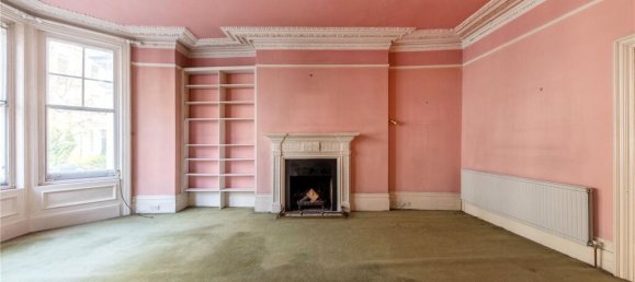 3 bedrooms Apartment in London, United Kingdom No. 5482 8