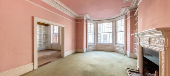 3 bedrooms Apartment in London, United Kingdom No. 5482 6