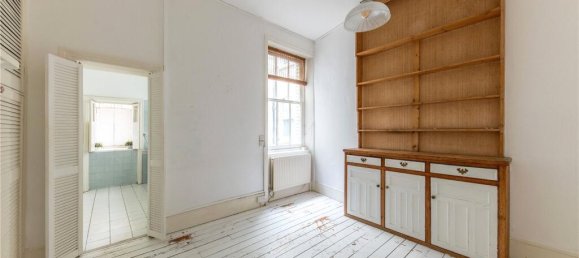 3 bedrooms Apartment in London, United Kingdom No. 5482 11