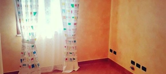 3-salle Appartement à Reggio Emilia, Italy No. 131492 14