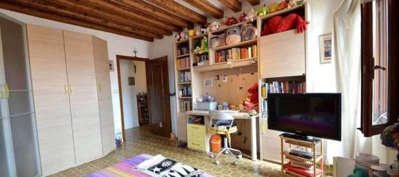 3 rooms Commercial property in Venice, Italy No. 61555 14