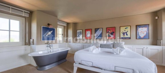 1 bedroom Apartment in Florence, Italy No. 83195 16