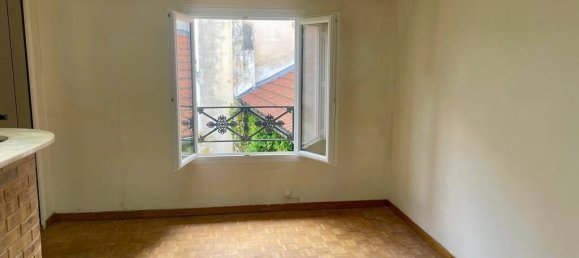 Studio in Paris, France, Nr. 298475 8