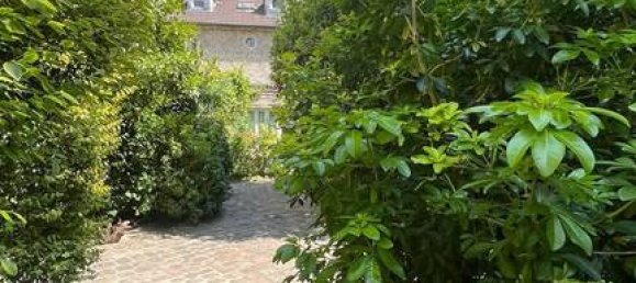 Studio in Paris, France, Nr. 298475 2