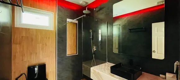 7 bedrooms Villa in Pattaya, Thailand No. 68649 17