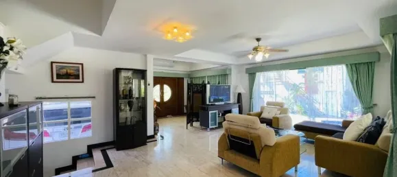 7 bedrooms Villa in Pattaya, Thailand No. 68649 9