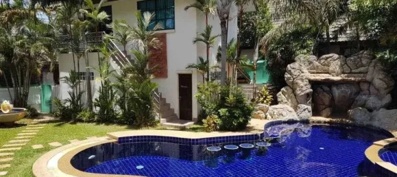 7 bedrooms Villa in Pattaya, Thailand No. 68649 6