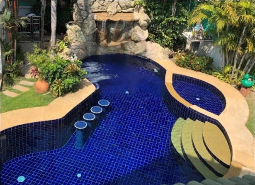 7 غرف نوم فيلا في Pattaya, Thailand رقم 68649