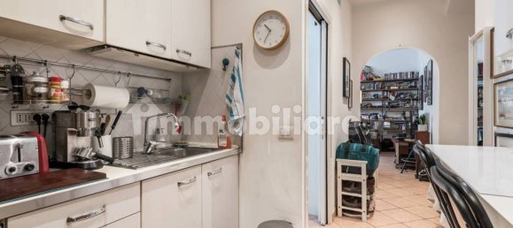 1 bedroom Apartment in Rome, Italy No. 370199 14
