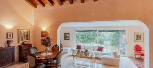 2 bedrooms House in Venice, Italy No. 154029 3