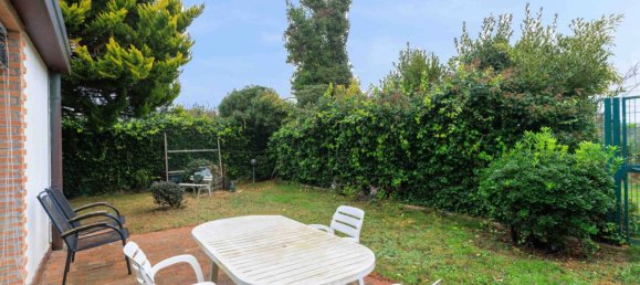 2 bedrooms House in Venice, Italy No. 154029 8