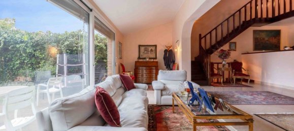 2 bedrooms House in Venice, Italy No. 154029 9