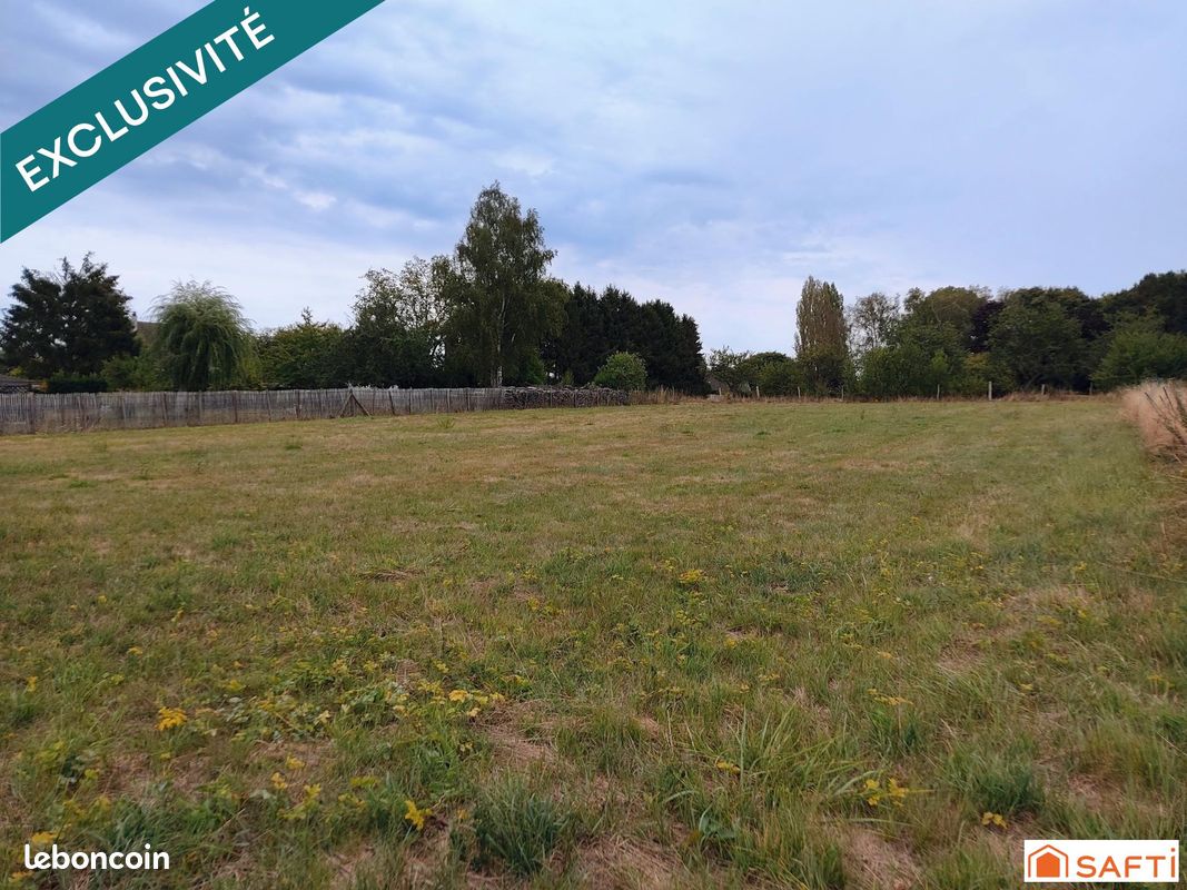 Terrain à La Framboisière, France 2354m² No. 211279