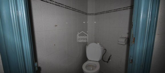 Бар с 3 спальнями в Маон, Испания № 701 7