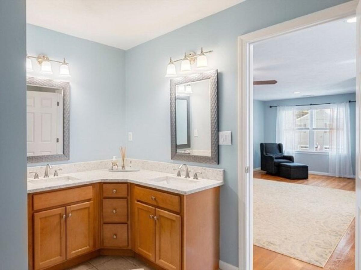 Casa de 5 dormitorios en Walpole, USA No. 409744