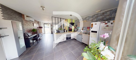 Casa de 2 dormitorios en Vienne, France No. 326464 3