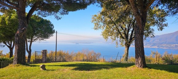 7 rooms Villa in San Zeno di Montagna, Italy No. 13310 26