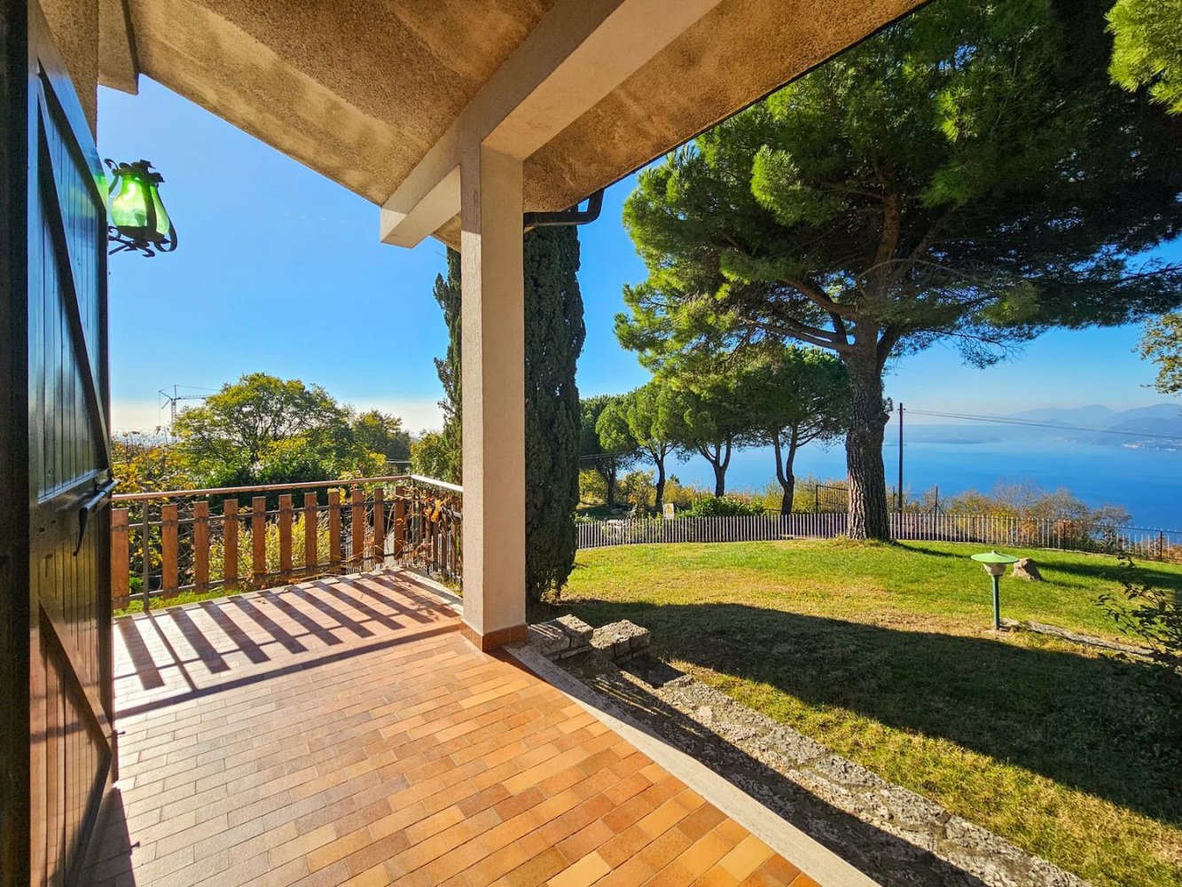 7 rooms Villa in San Zeno di Montagna, Italy No. 13310