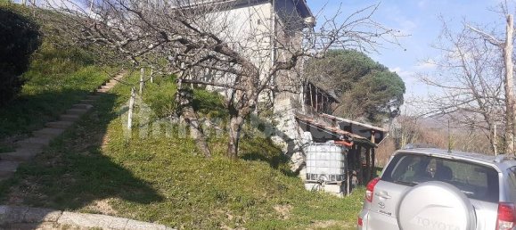 3 bedrooms House in Coreglia Antelminelli, Italy No. 325547 4