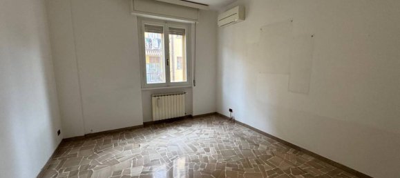 4-Zimmer Wohnung in Florence, Italy, Nr. 37729 23