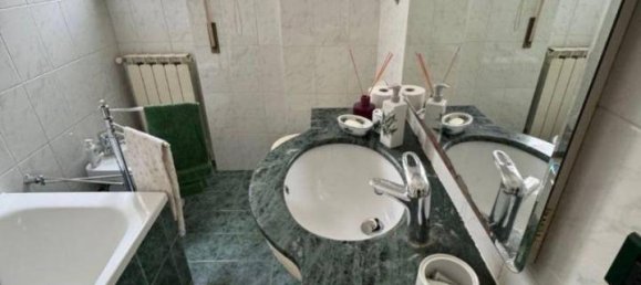 4-Zimmer Wohnung in Florence, Italy, Nr. 37729 9