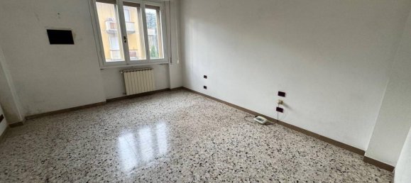 4-Zimmer Wohnung in Florence, Italy, Nr. 37729 13