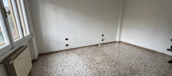 4-Zimmer Wohnung in Florence, Italy, Nr. 37729 15