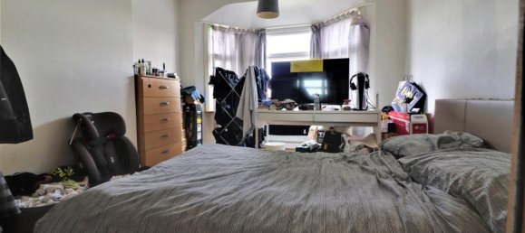 6 bedrooms House in London, United Kingdom No. 13401 10