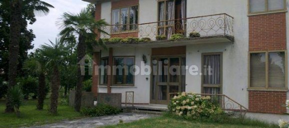 4 bedrooms Villa in Portogruaro, Italy No. 315476 2
